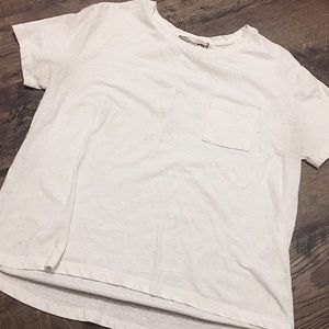 Scoop Neck Pocket Tee ‼️*ADD TO BUNDLES!!*‼️